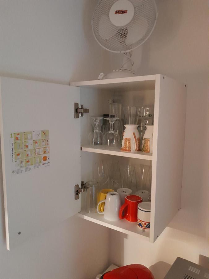 Apartment Mit Kueche Und Balkon Oder Terrasse, Ruhig Und Gut Erreichbar Piding Esterno foto