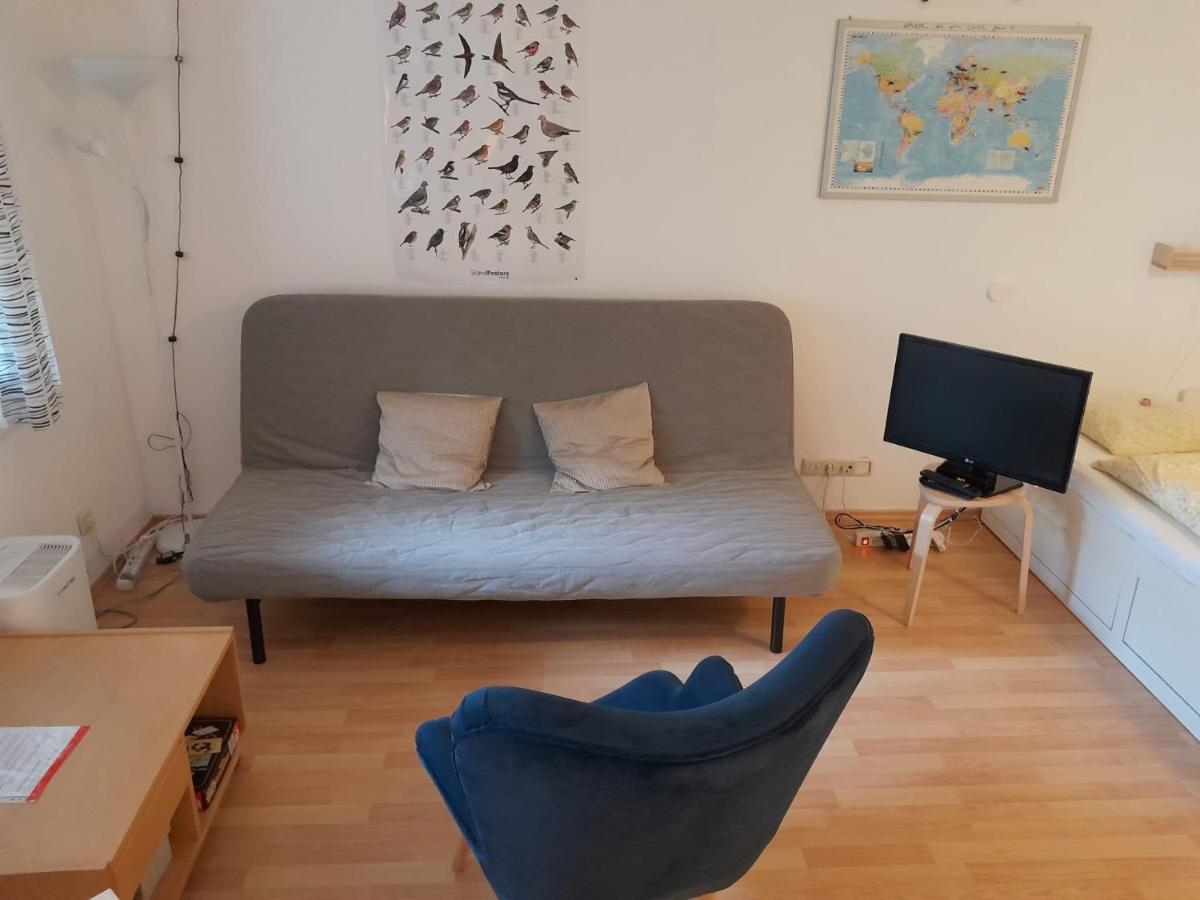 Apartment Mit Kueche Und Balkon Oder Terrasse, Ruhig Und Gut Erreichbar Piding Esterno foto