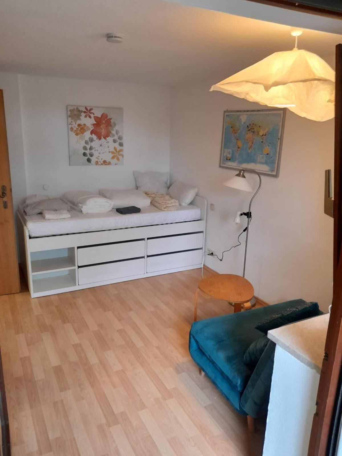 Apartment Mit Kueche Und Balkon Oder Terrasse, Ruhig Und Gut Erreichbar Piding Esterno foto