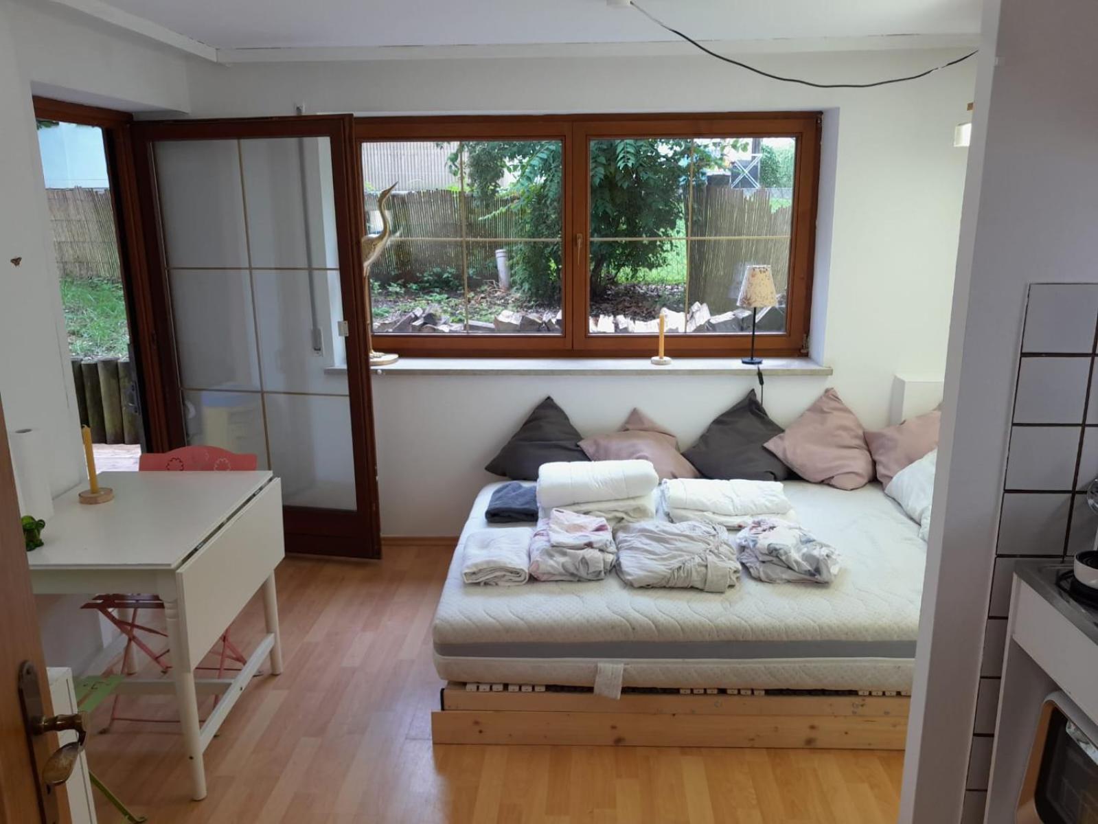 Apartment Mit Kueche Und Balkon Oder Terrasse, Ruhig Und Gut Erreichbar Piding Esterno foto